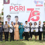 Pj Wali Kota Kotamobagu Pimpin Upacara Memperingati Hari Guru Nasional dan HUT ke-78 PGRI juga HUT ke-52 KORPRI